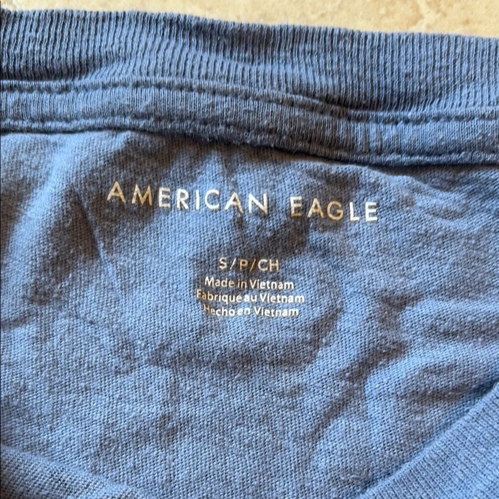 American Eagle Outfitters Blue Boxy Crop Tee - Picture 2 of 2